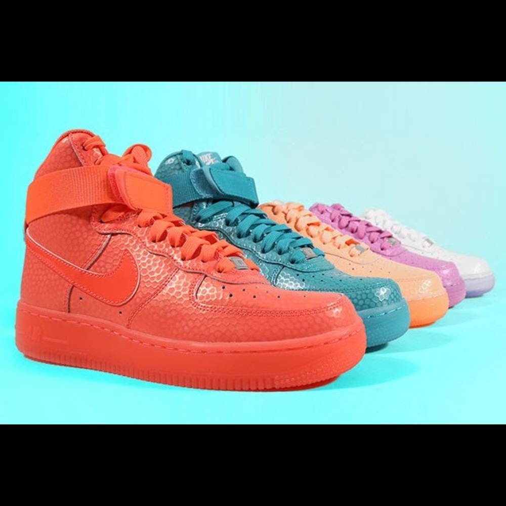 NEW IN BOX RARE Air Force One 1 Hi Easter Pack 6.5 - Picture 2 of 2